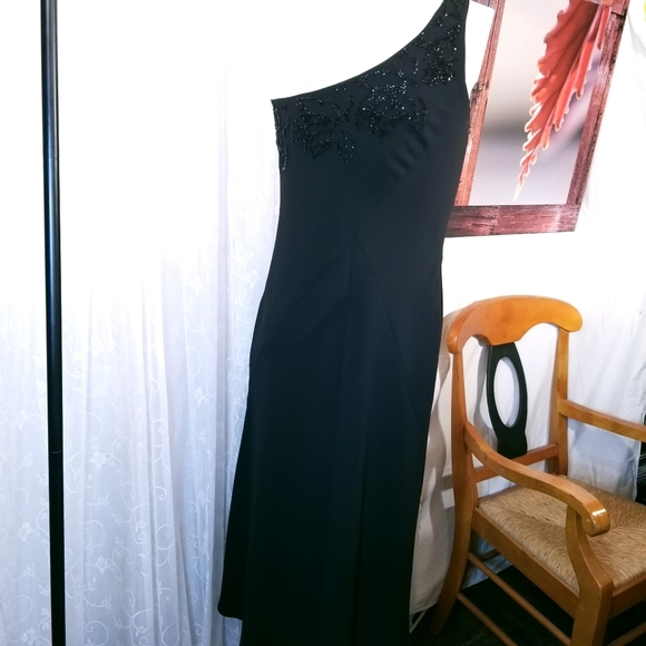 Jones NY Beaded One Shoulder Dress - Picture 5 of 11
